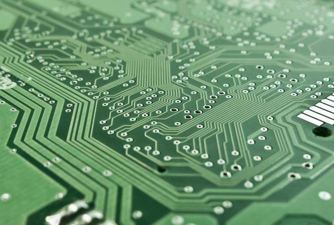 新型コロナワクチンが全世界に普及した場合、全ての工業技術と技術革新関連に対する投資を続けるべきか?