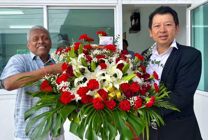 สวนอุตสาหกรรม 304 ร่วมแสดงความยินดีงานทำบุญเปิดบริษัท อินโนเวททีฟโพลีเมอร์แอนด์เคมิคัลส์ จำกัด