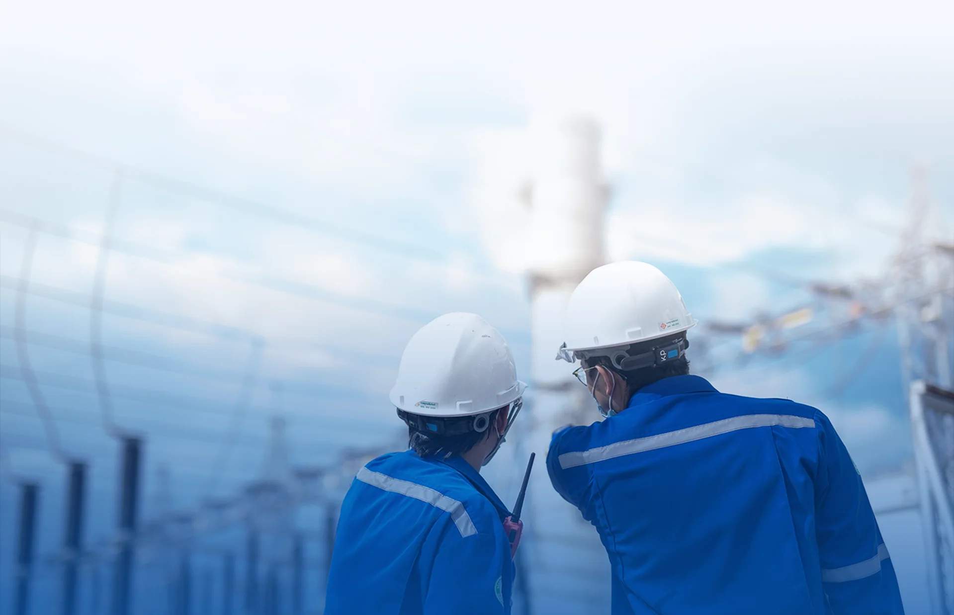 Page-banner image: 工業向けサービス